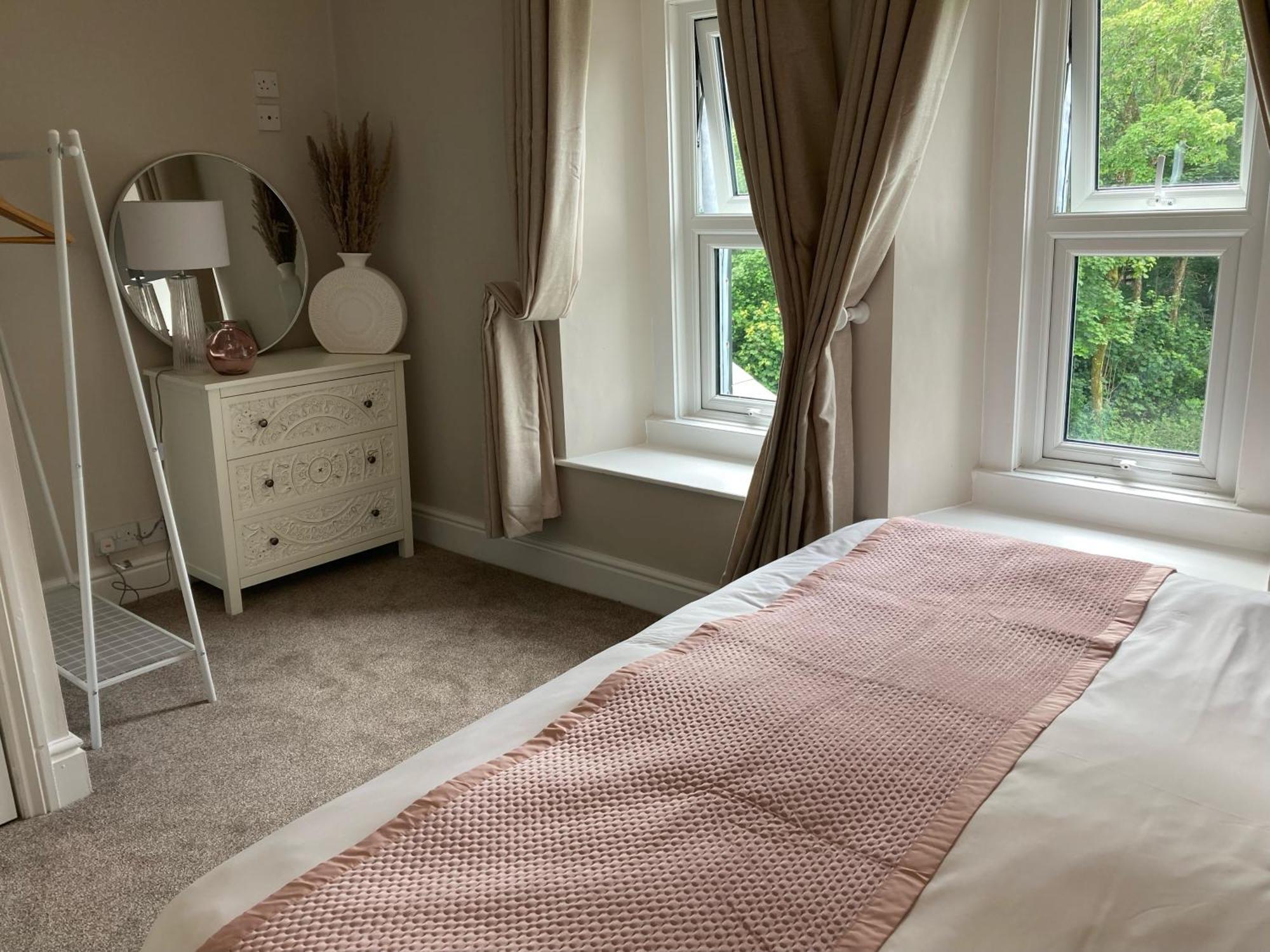 Serenity House Wales Llangammarch Wells Esterno foto